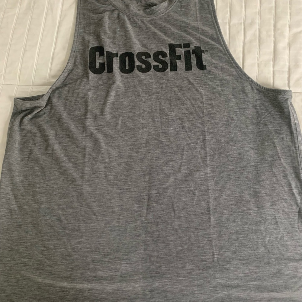 Nobull sleeveless tank. New.